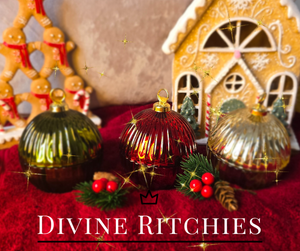 Trio Baubles - Festive